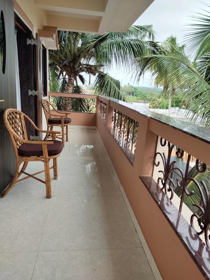 The Narrow Way Edward Guest House Candolim Kültér fotó
